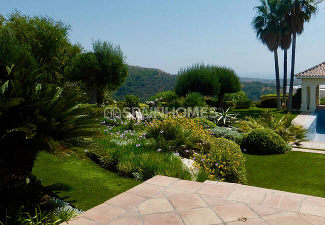 Estupenda Mansión Con Hermosa Piscina En Benahavis 5