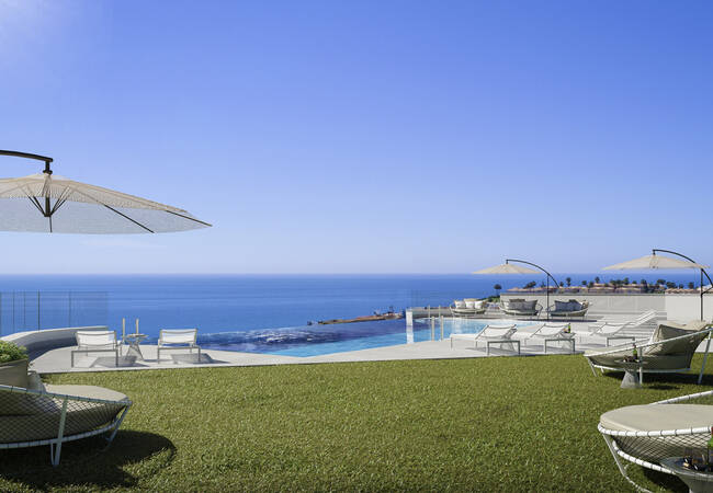 Sea and Mountain Views Apartments in a Perfect Location of Fuengirola 1