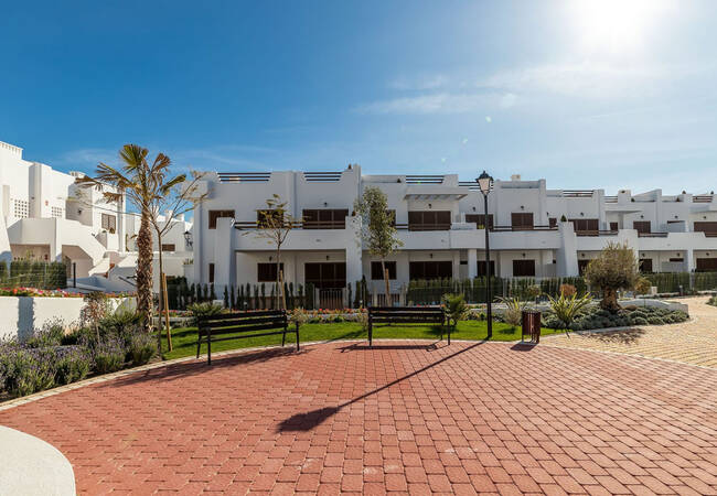 Light-filled Apartments with Extensive Terraces in Almeria 1