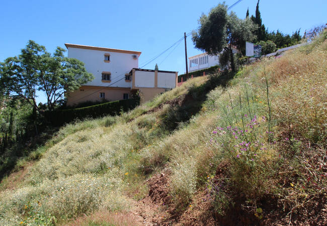 Urban Plot in Fuengirola for Detached House Project 1