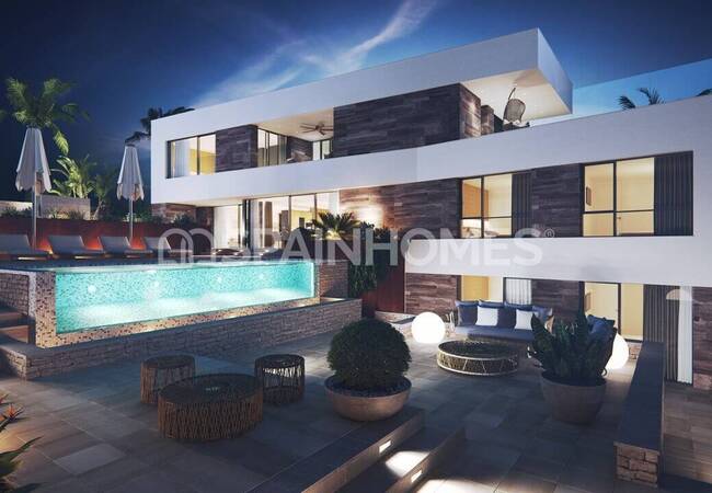 Cartagena Costa Cálida’da Deniz Kenarında Lüks Villa 1