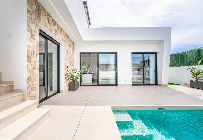 Contemporary Designed Properties in Roldán, Torre-pacheco, Murcia