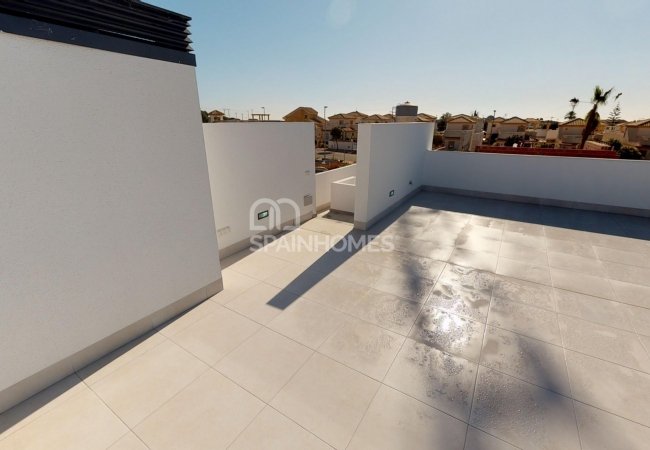 Costa Calida’da Plajlara Yakın Şık Müstakil Villalar 7