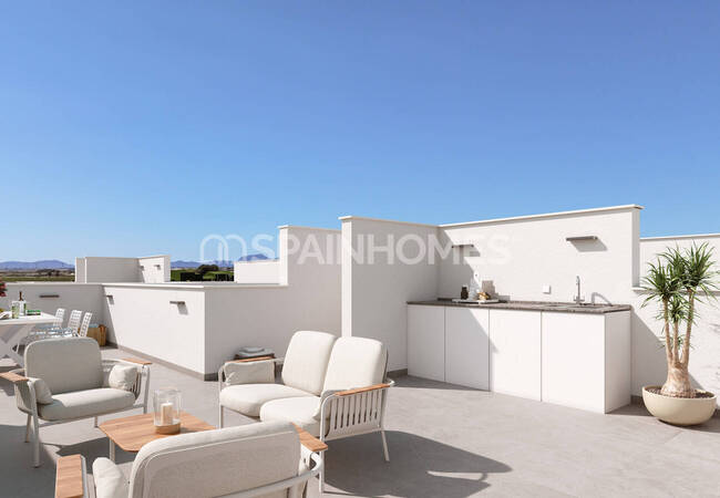 Roldan'da Modern Tasarımlı Ferah ve Şık Müstakil Villalar 3