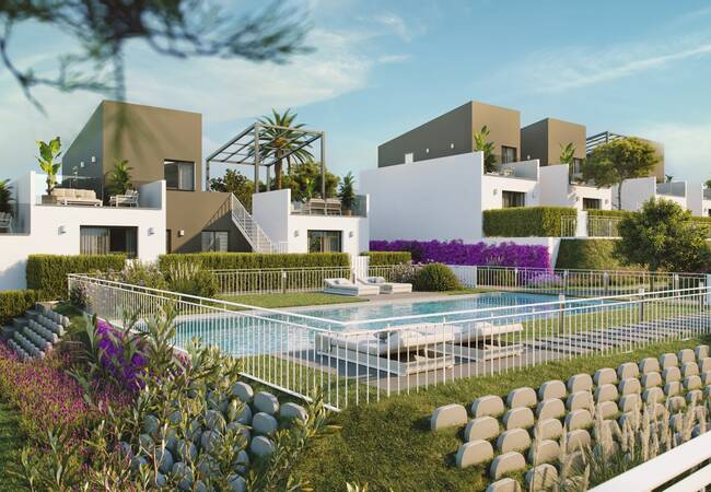Modern Townhouses with Extensive Communal Areas in Murcia