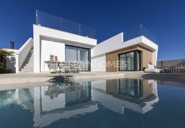 Stylish Detached Villas with High Quality Finishes in Murcia 2
