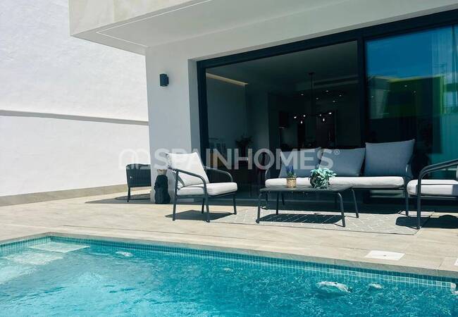 Spacious Semi Detached Homes with a Solarium in San Pedro 2
