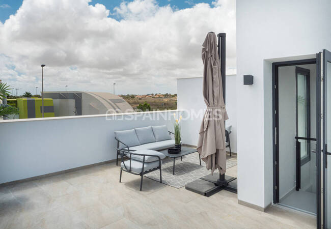 Amplios Adosados Con Solarium En San Pedro 12