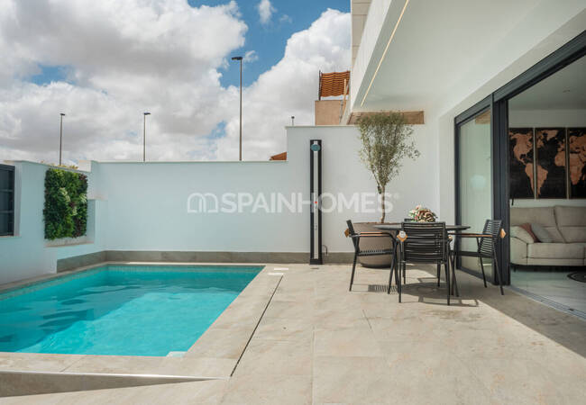 Amplios Adosados Con Solarium En San Pedro 5
