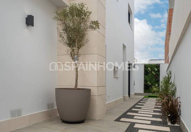 Amplios Adosados Con Solarium En San Pedro 6