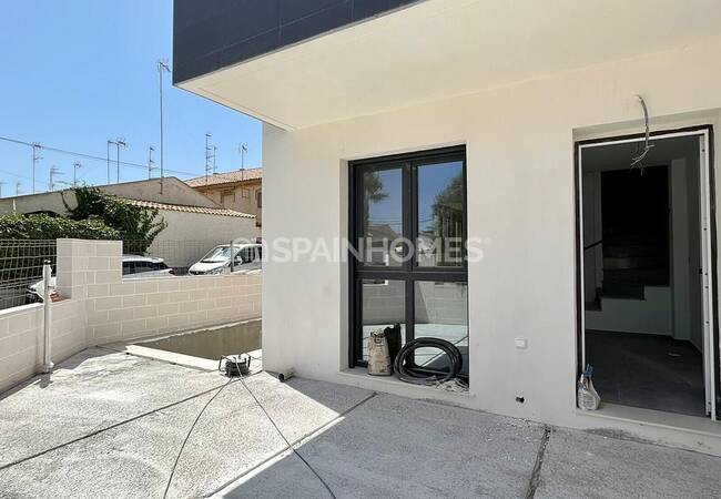 Mainstream Style Properties with Quality Finishes in Costa Calida 3