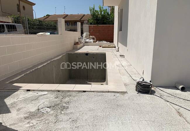 Mainstream Style Properties with Quality Finishes in Costa Calida 4