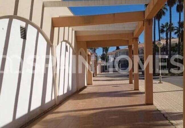 Large Commercial Property Close to Beach in Cartagena Murcia 5