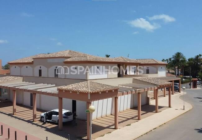 Large Commercial Property Close to Beach in Cartagena Murcia 1