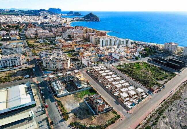 Costa Calida Aguilas’ta Özel Havuzlu Eşyalı Müstakil Evler
