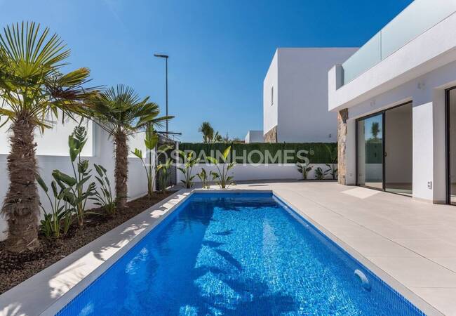 Chic Villas Near the Beach in San Pedro Del Pinatar 9