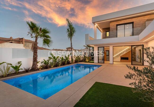 Chic Villas Near the Beach in San Pedro Del Pinatar 2