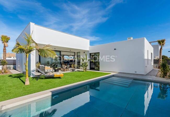 Huizen Met Privézwembad En Off-straat Parkeren In Cartagena 1