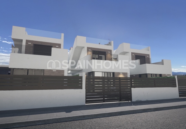 Villas with Private Pool and Car Park in Los Alcazares Murcia 3