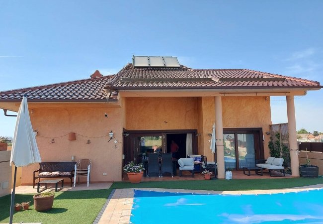Detached Villa with Extensive Exterior Space in San Javier
