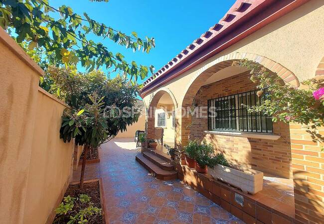 Spacious Villa Close to Amenities in San Pedro Del Pinatar 2