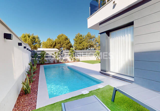 Современные Отдельные Дома с Бассейнами в Лос-Алькасаресе 7