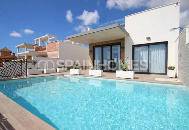 Detached Villas Close to the Beach in Guardamar Cartagena 5