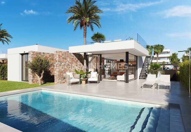 Luxury Detached Villas in Exclusive Community in Murcia