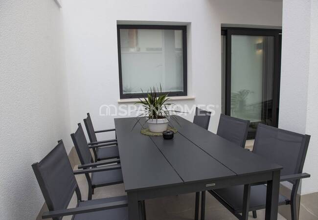 Torre Pacheco'da Prestijli Bir Sitede Modern Villalar 26