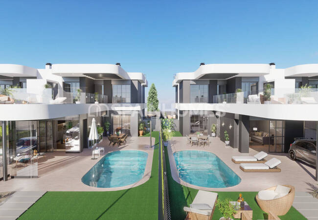 Недвижимость с бассейнами в Лос Алькасарес Коста Калида 7