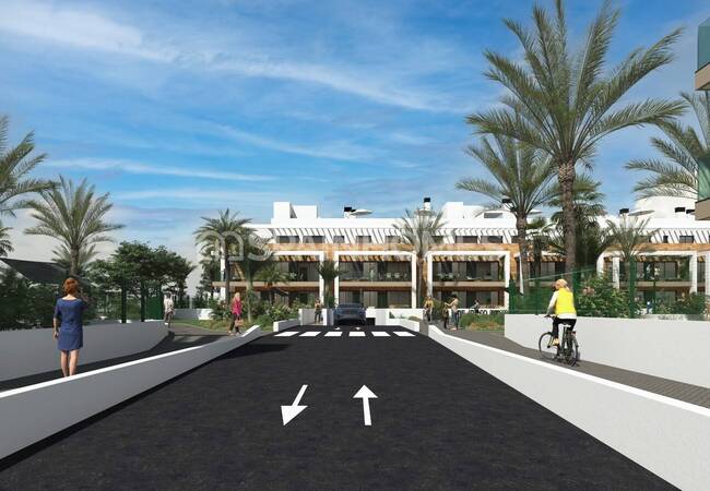 Los Alcázares'te Denize Yakın Şık Tasarımlı Golf Daireleri 11