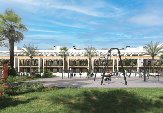 Los Alcázares'te Denize Yakın Şık Tasarımlı Golf Daireleri 2