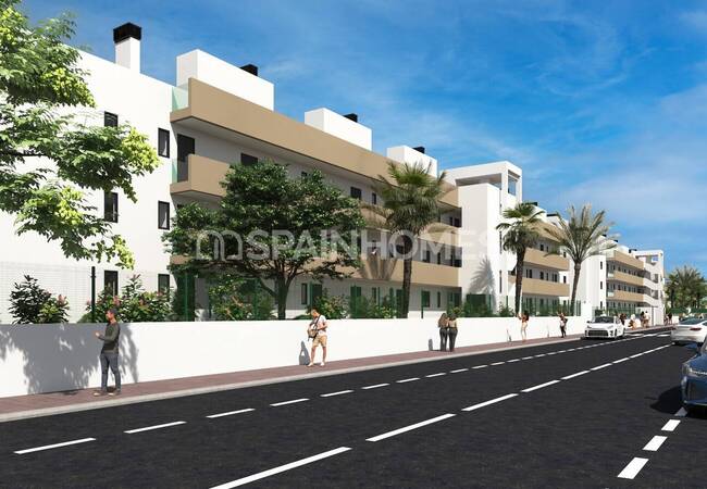 Elegant Golf Apartments Near the Sea in Los Alcázares 10