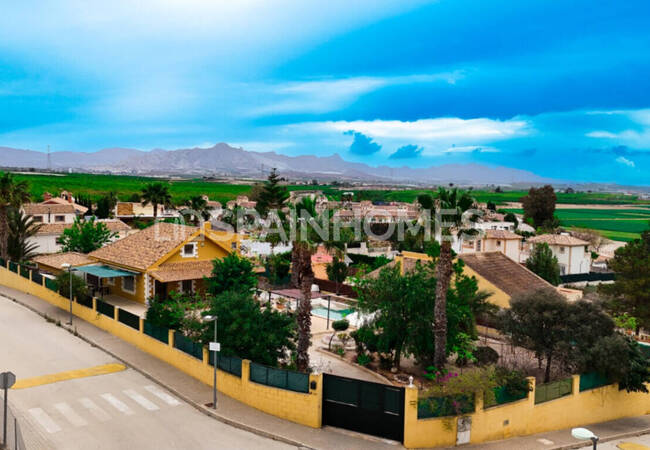 Detached Ready-to-move House with Swimming Pool in Murcia 11