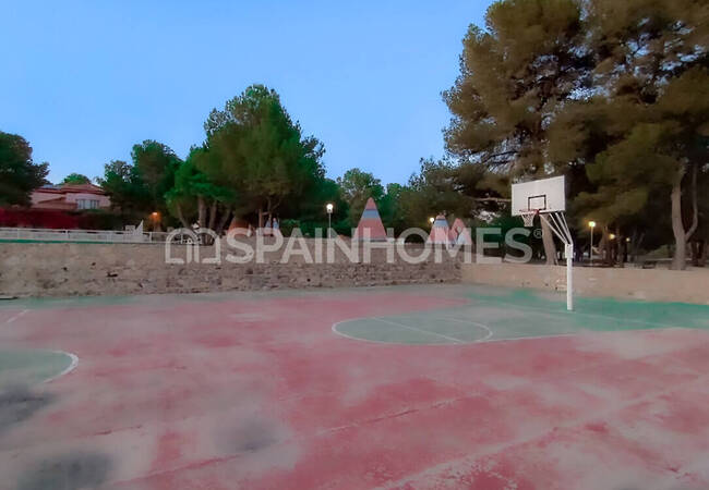 Detached Ready-to-move House with Swimming Pool in Murcia 15