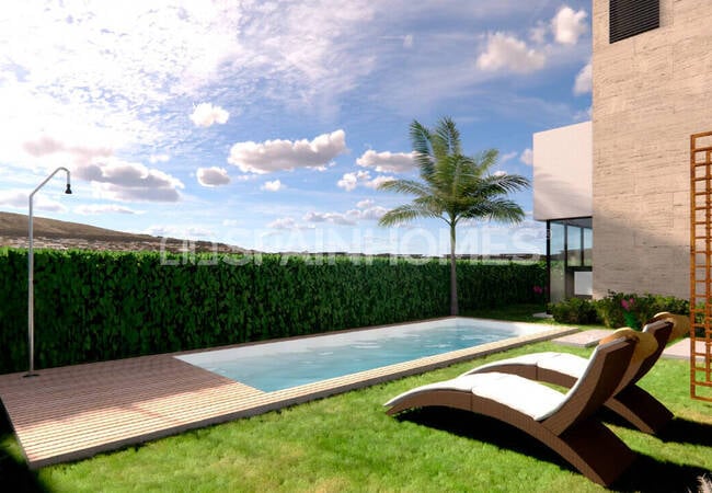 Detached 3-bedroom Houses with Private Pools in Los Alcázares Murcia 4