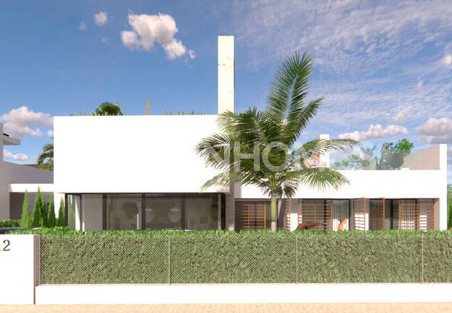 Detached 3-bedroom Houses with Private Pools in Los Alcázares Murcia 1