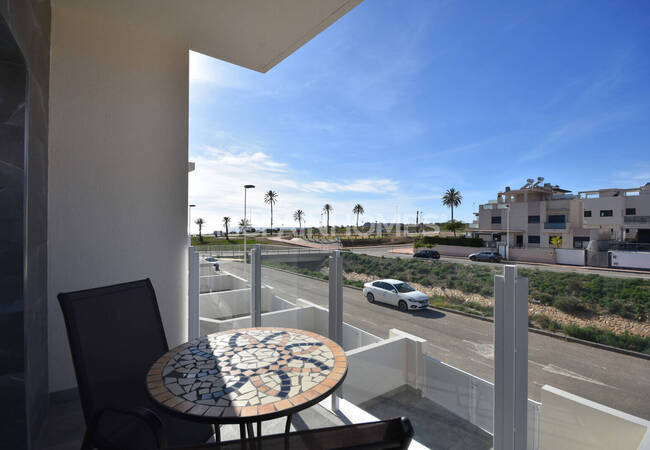 2-bedroom Sea-view Flats Near the Beach in Cartagena Spain 4