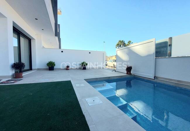 3-bedroom Villas with Swimming Pool in San Pedro Del Pinatar 4