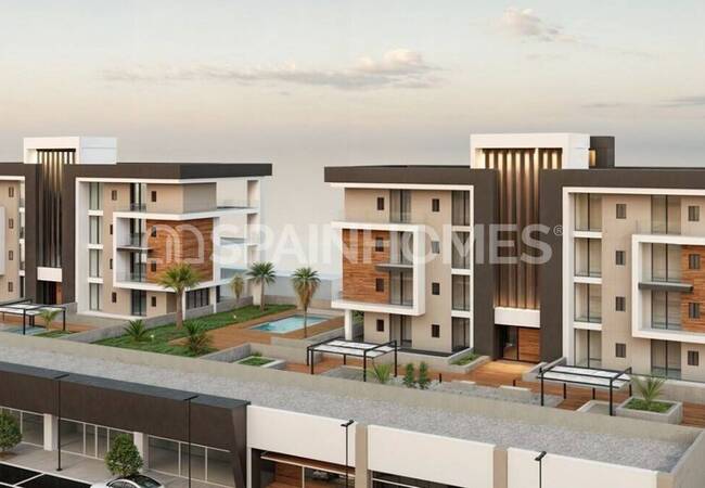 Los Alcazares'te Sahile Yakın Havuzlu Binada 3+1 Daireler 4