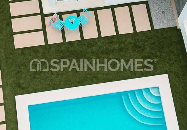 3-bedroom Villas with Pools and Parking in Los Alcázares Murcia 11