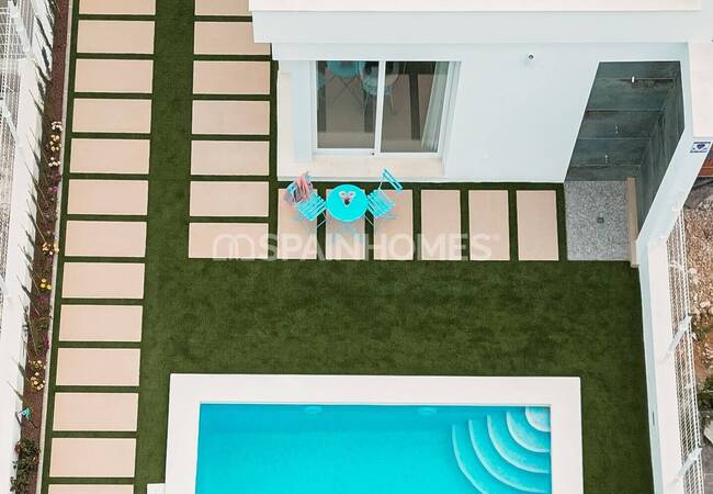 3-bedroom Villas with Pools and Parking in Los Alcázares Murcia 12