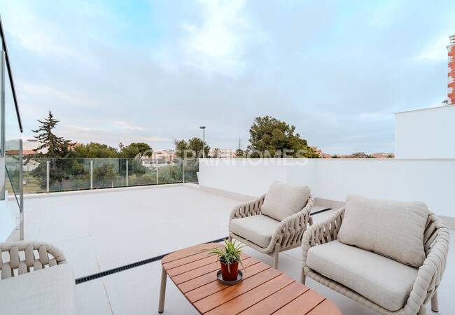 3-bedroom Villas with Pools and Parking in Los Alcázares Murcia 20