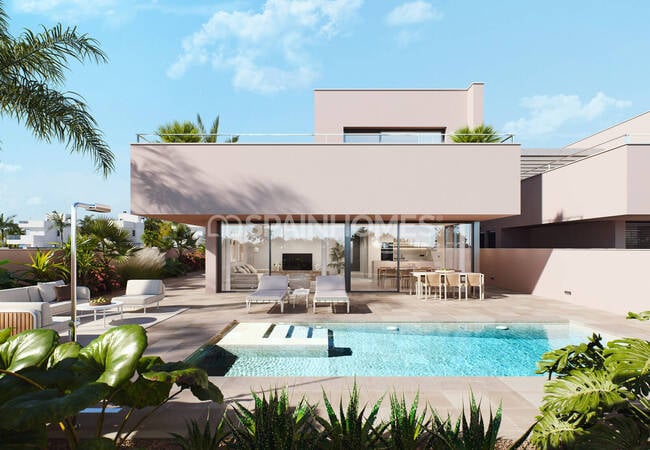 Exclusive Luxury Houses with Private Pools in Roldán 1