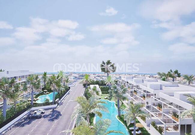 Flats with Gardens or Roof Terraces in Mar De Cristal 4