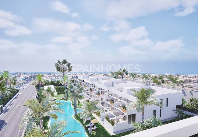 Flats with Gardens or Roof Terraces in Mar De Cristal 6