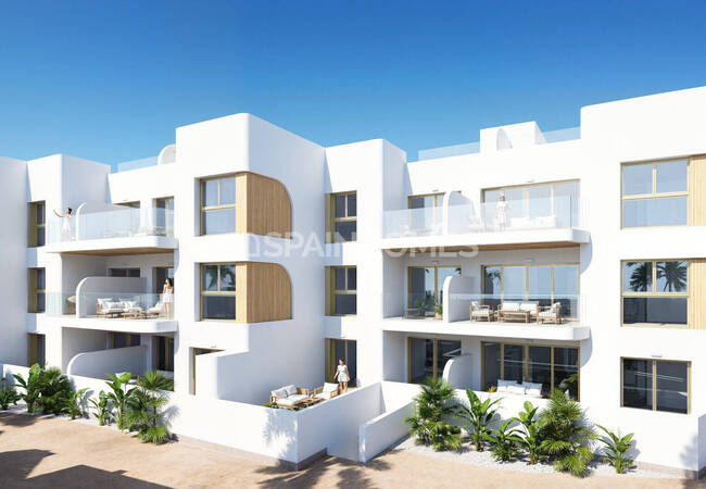 Murcia Los Alcázares'te Havuzlu Sitede Daireler 3