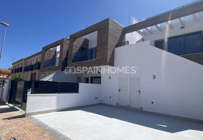 Flat with a Garden Near the Beach in San Pedro 6
