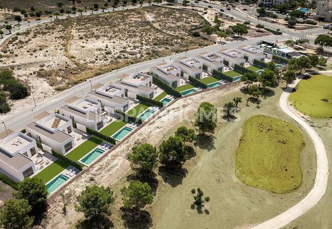 Stunning Detached Villas with Private Pools in Murcia 2