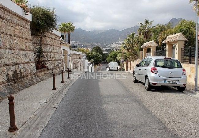 Land for Villa Construction with Amazing Sea View in Benalmádena 5